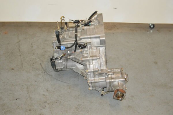 2005-2006 Honda CRV AWD Automatic JDM Transmission 5 Speed 2.4L K24A - Image 5