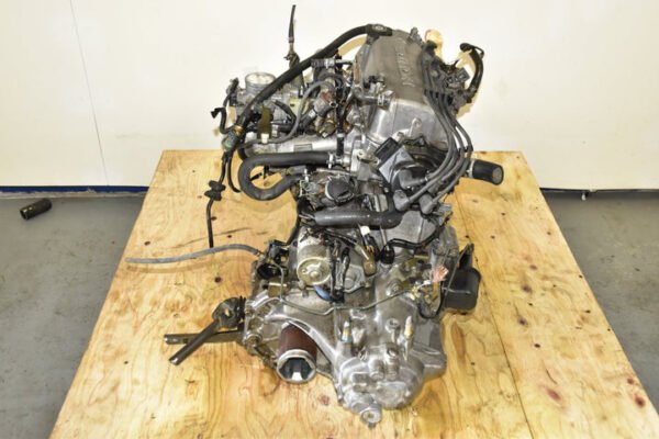 1996-2000 Honda Civic Engine 1.5L JDM D15B Non Vtec 4 Cylinder and 5 Speed Manual Transmission - Image 5